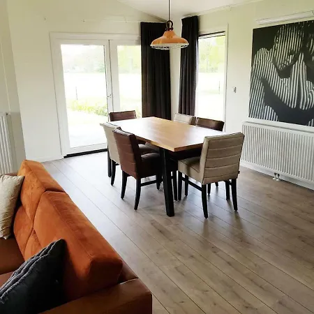 Dl Deluxe 6 Personen